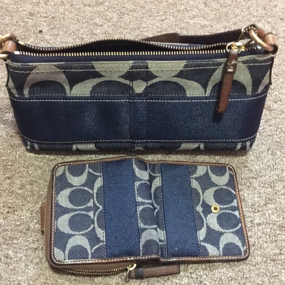 Coach purse with matching wallet
